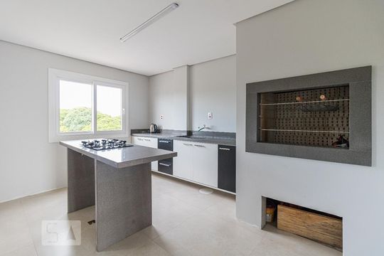 Area gourmet de casa à venda com 7 quartos, 240m² em Vila Jardim, Porto Alegre