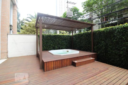Área comum de kitnet/studio para alugar com 1 quarto, 60m² em Cidade Monções, São Paulo