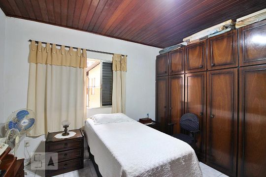 Quarto 1 de casa à venda com 4 quartos, 170m² em Jardim do Mar, São Bernardo do Campo
