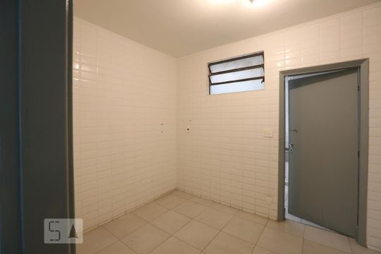Cozinha de casa para alugar com 4 quartos, 170m² em Itaim Bibi, São Paulo