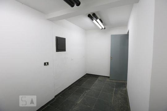 Quarto 1 de casa para alugar com 4 quartos, 170m² em Itaim Bibi, São Paulo