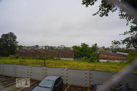 Quarto 1 - Vista de apartamento para alugar com 2 quartos, 50m² em Rubem Berta, Porto Alegre
