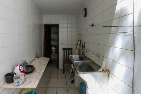 Área de Serviço de casa de condomínio à venda com 4 quartos, 520m² em Vila D’el Rey, Nova Lima