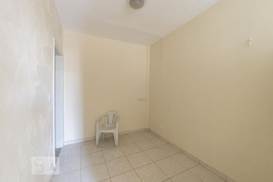 Quarto de kitnet/studio para alugar com 2 quartos, 42m² em Brás, São Paulo