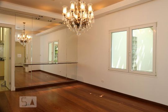 Sala de Jantar de casa de condomínio para alugar com 4 quartos, 670m² em Super Quadra Morumbi, São Paulo