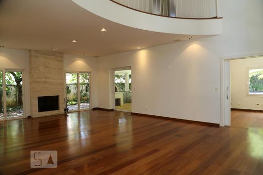 Casa de Condomínio para alugar com 4 quartos, 670m² em Super Quadra Morumbi, São Paulo