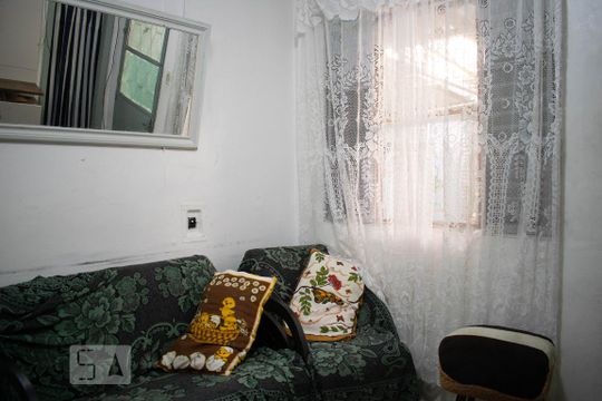 Sala de Estar de apartamento para alugar com 3 quartos, 60m² em Vila Nova, Porto Alegre