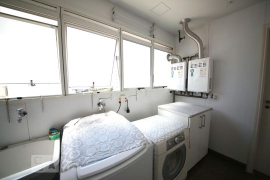 Área de Serviço de apartamento à venda com 4 quartos, 253m² em Campo Belo, São Paulo