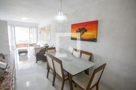 Sala de apartamento para alugar com 3 quartos, 99m² em Taquara, Rio de Janeiro