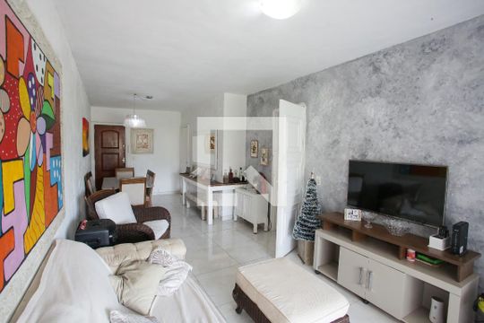 Apartamento para alugar com 3 quartos, 99m² em Taquara, Rio de Janeiro
