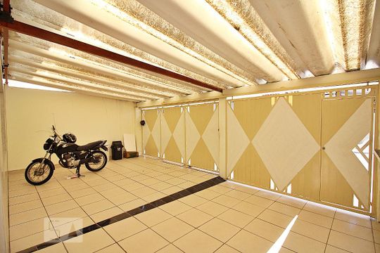 Garagem de casa à venda com 4 quartos, 125m² em Vila Tereza, São Bernardo do Campo