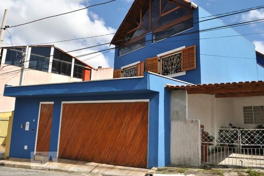 Fachada de casa à venda com 3 quartos, 300m² em Bosque da Saúde, São Paulo