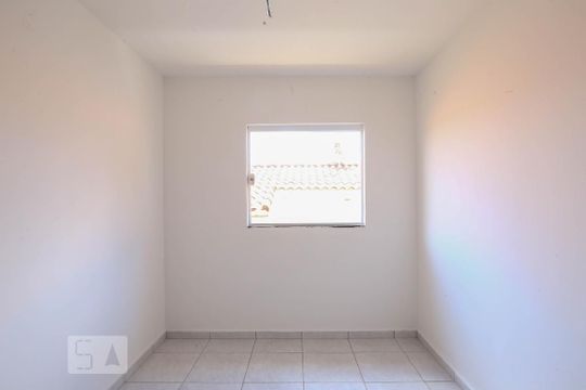 Sala de apartamento para alugar com 2 quartos, 46m² em Itaquera, São Paulo