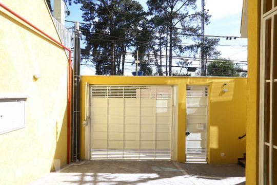 Garagem de apartamento para alugar com 2 quartos, 46m² em Itaquera, São Paulo