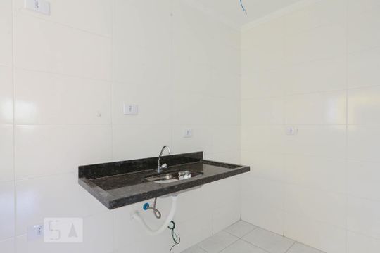 Cozinha de apartamento para alugar com 2 quartos, 46m² em Itaquera, São Paulo