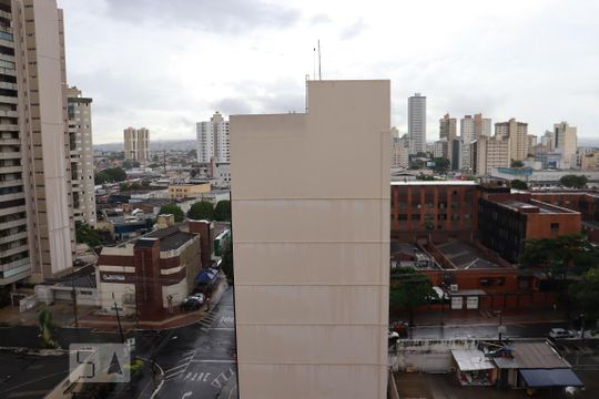 Vista Quarto 2 de apartamento para alugar com 3 quartos, 108m² em Setor Oeste, Goiânia