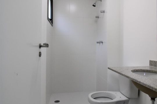 Banheiro da suíte  de apartamento para alugar com 2 quartos, 99m² em Vila Leopoldina, São Paulo