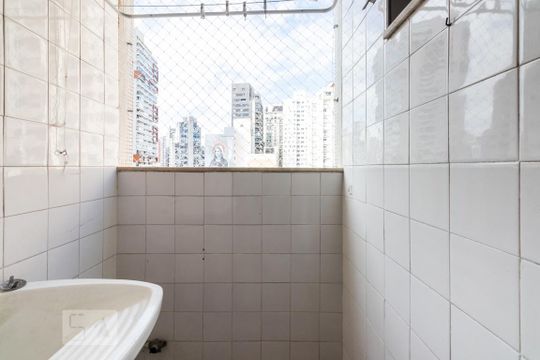 Área de Serviço de kitnet/studio para alugar com 1 quarto, 32m² em Vila Nova Conceição, São Paulo