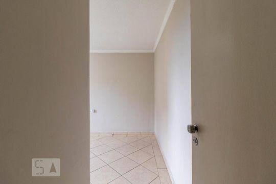 Banheiro do Quarto 1 de apartamento para alugar com 2 quartos, 50m² em Limão, São Paulo