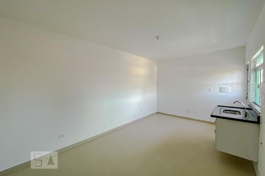 Sala , Quarto , Cozinha de kitnet/studio para alugar com 1 quarto, 20m² em Vila Canero, São Paulo