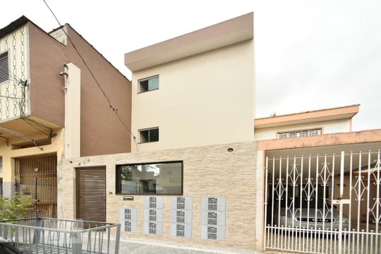 Área comum - fachada de kitnet/studio para alugar com 1 quarto, 15m² em Vila Canero, São Paulo