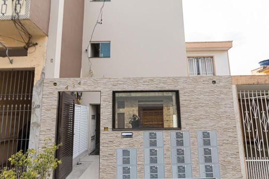 Fachada de apartamento para alugar com 1 quarto, 15m² em Vila Canero, São Paulo