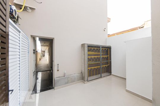 Área comum de apartamento para alugar com 1 quarto, 15m² em Vila Canero, São Paulo