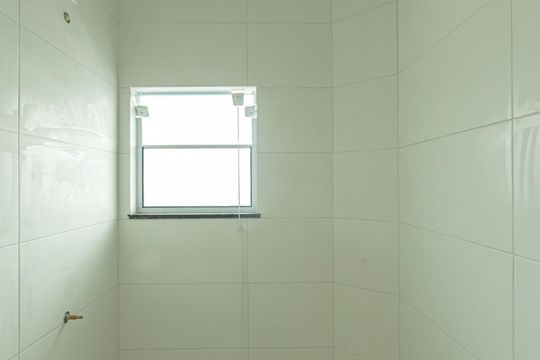 Banheiro Social de apartamento para alugar com 1 quarto, 15m² em Vila Canero, São Paulo