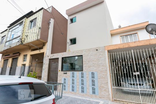 Fachada de apartamento para alugar com 1 quarto, 35m² em Vila Canero, São Paulo