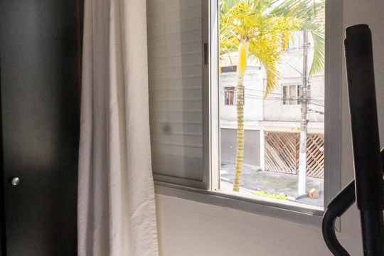 Quarto 2 de apartamento para alugar com 2 quartos, 68m² em Vila Marari, São Paulo