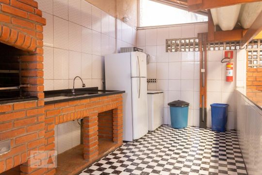 Churrasqueira de apartamento para alugar com 2 quartos, 68m² em Vila Marari, São Paulo