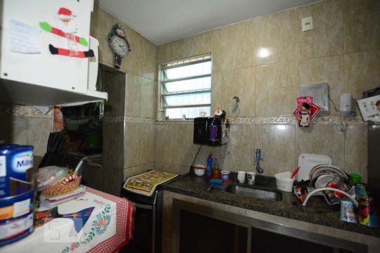 Cozinha de apartamento à venda com 2 quartos, 51m² em Irajá, Rio de Janeiro