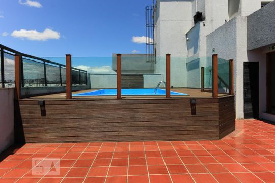 Área comum - Piscina de apartamento à venda com 1 quarto, 43m² em Menino Deus, Porto Alegre