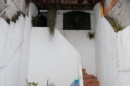 Garagem de casa à venda com 2 quartos, 87m² em Jardim América, Taboão da Serra
