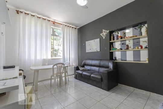 Apartamento para alugar com 3 quartos, 108m² em Barra, Salvador