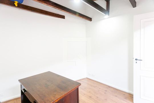 Edícula de casa para alugar com 3 quartos, 90m² em Sumarezinho, São Paulo