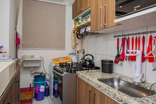 Cozinha  de apartamento para alugar com 3 quartos, 63m² em Sarandi, Porto Alegre