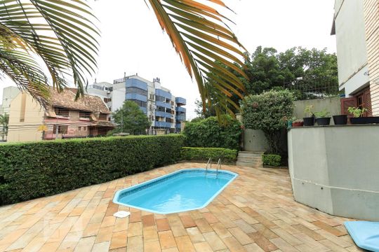 Área comum - Piscina de casa de condomínio à venda com 3 quartos, 195m² em Cristal, Porto Alegre