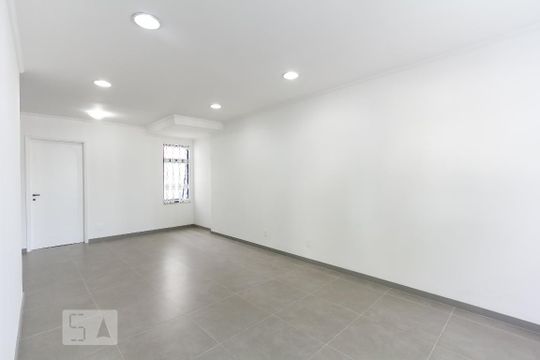 Sala de casa à venda com 3 quartos, 400m² em Vila Olímpia, São Paulo