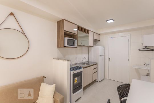Sala de kitnet/studio à venda com 1 quarto, 30m² em Água Branca, São Paulo