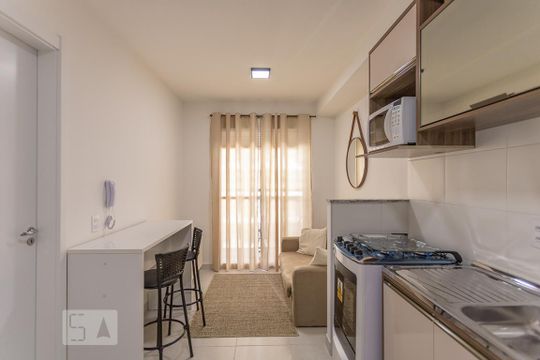Sala de kitnet/studio à venda com 1 quarto, 30m² em Água Branca, São Paulo
