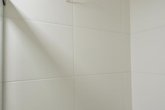 Banheiro de kitnet/studio à venda com 1 quarto, 30m² em Água Branca, São Paulo