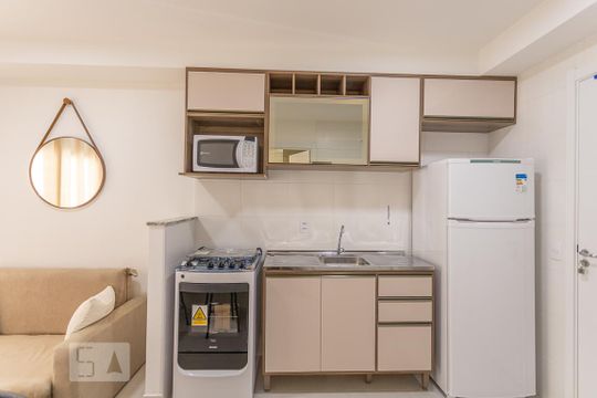 Sala de kitnet/studio à venda com 1 quarto, 30m² em Água Branca, São Paulo