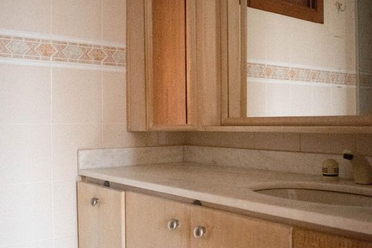 Banheiro Suíte de apartamento à venda com 2 quartos, 65m² em Menino Deus, Porto Alegre