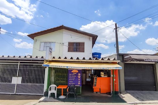 Fachada de casa à venda com 2 quartos, 150m² em Parque Jabaquara, São Paulo