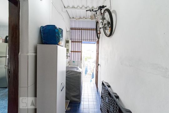 Lavanderia de casa à venda com 2 quartos, 150m² em Parque Jabaquara, São Paulo