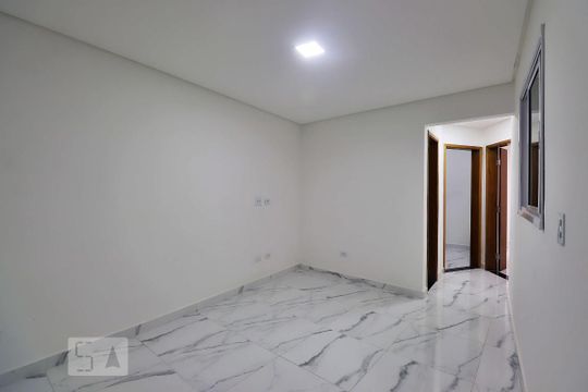 Apartamento para alugar com 2 quartos, 50m² em Vila Vitória, Santo André