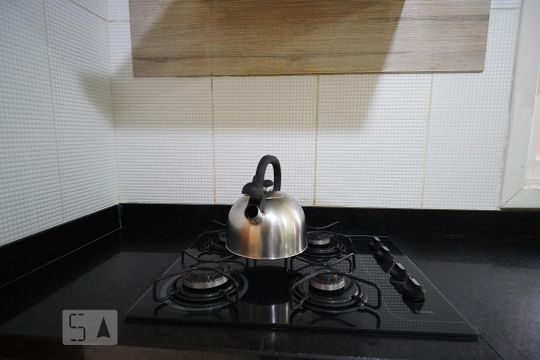 Cozinha de casa à venda com 3 quartos, 388m² em Vila Ipiranga, Porto Alegre