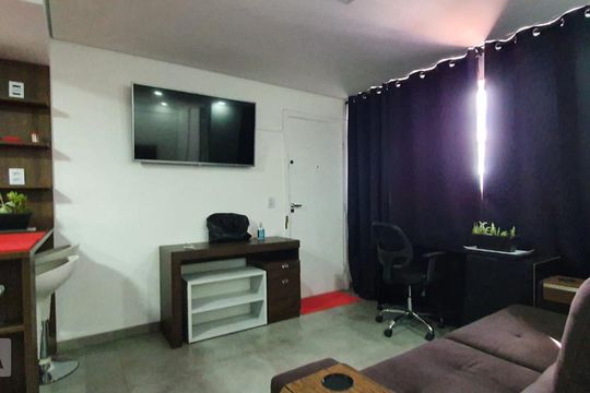 Sala de apartamento à venda com 1 quarto, 40m² em Floresta, Belo Horizonte