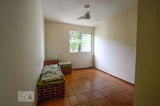 Apartamento para alugar com 1 quarto, 40m² em Portuguesa, Rio de Janeiro